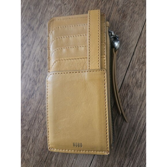 HOBO Wallet - Mustard With Zip Pouch. - Picture 1 of 7